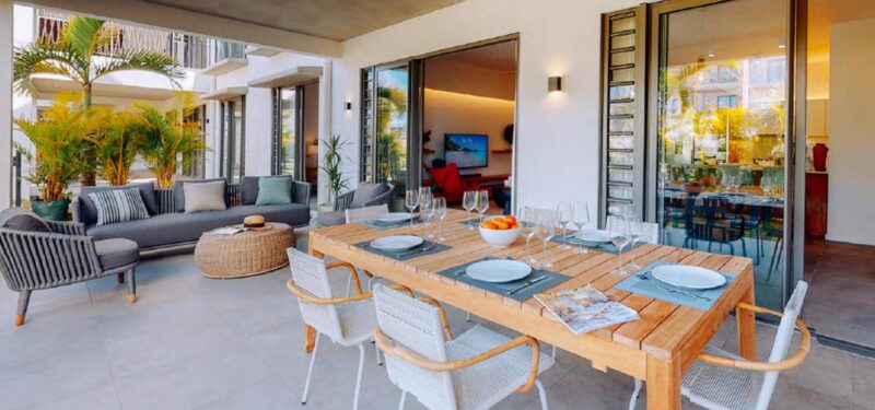 Pereybere Island Living Apartment
